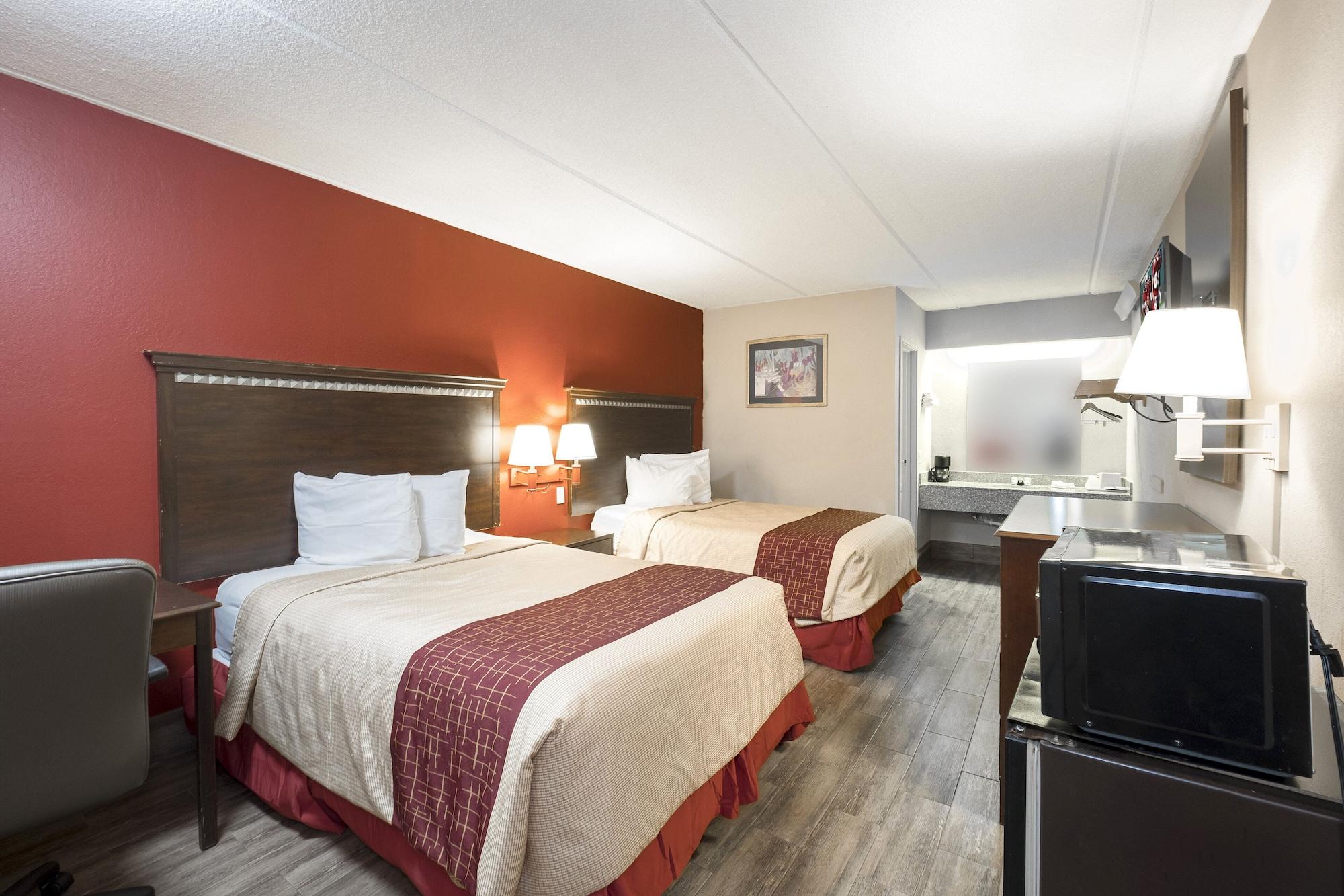 Red Roof Inn Jackson Downtown - Fairgrounds Экстерьер фото
